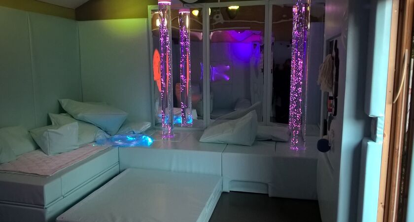 Service Roy Kinnear House sensory room