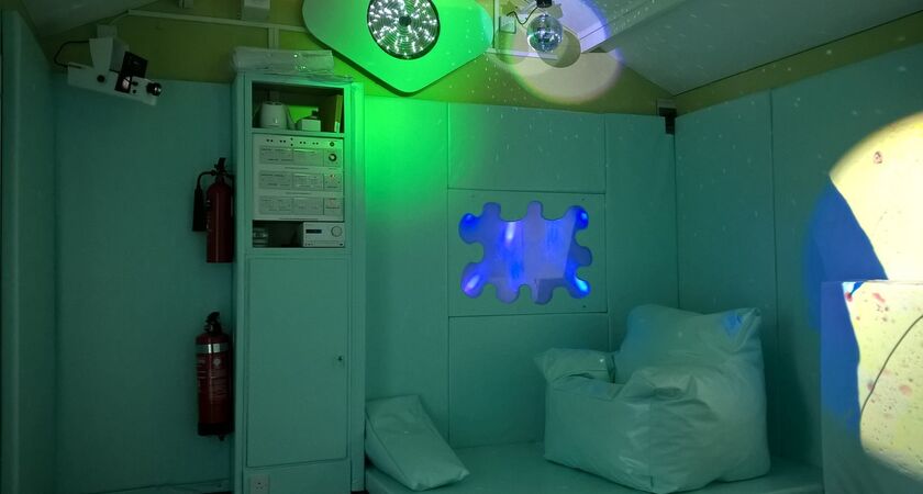 Service Roy Kinnear House sensory room